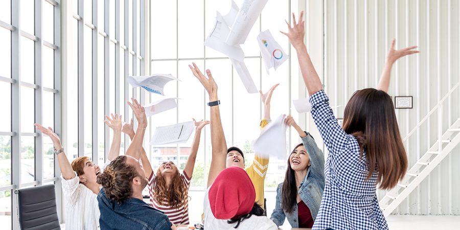10 Effective Corporate Retreat Ideas That Actually Work